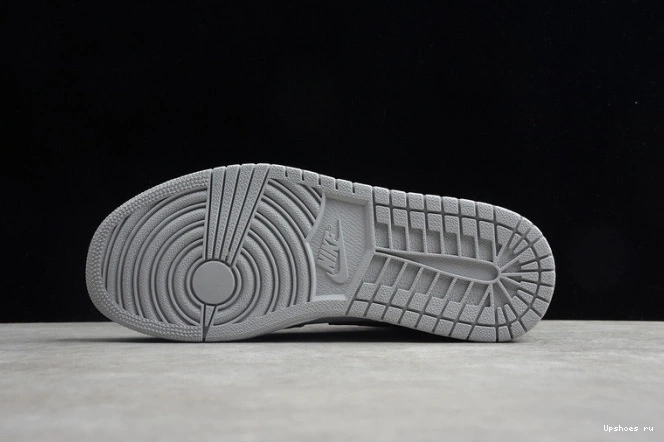 Mid Grey 1 554724-092 Light Jordan Smoke 0721